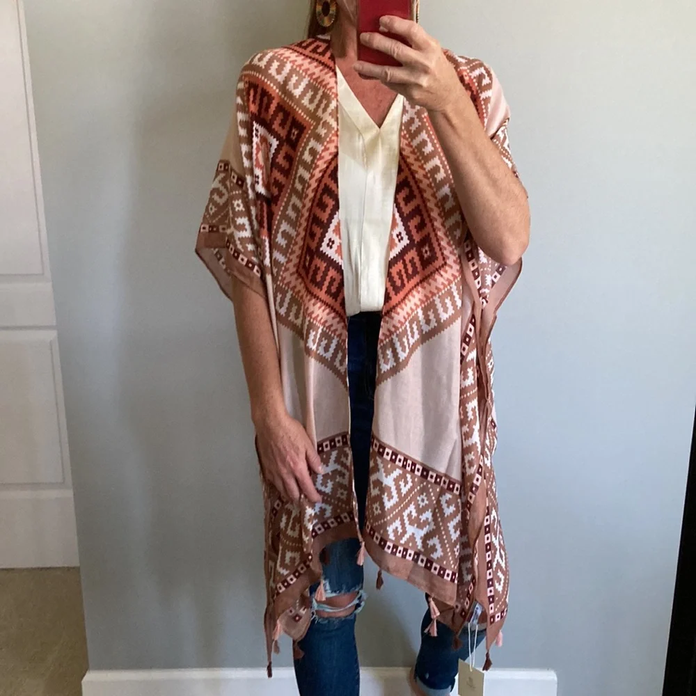Aztec Print Boho Kimono - Picture 2 of 8